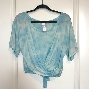 NWT Heavenly by Victoria top